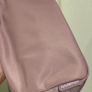 lululemon athletica Mauve Cosmetic Bag
